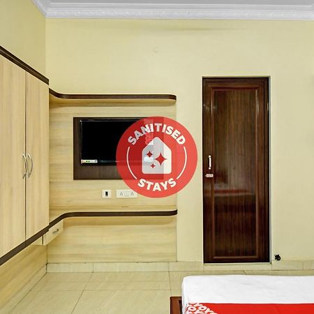 Oyo Flagship 84655 S S Guest House Kolkata Luaran gambar