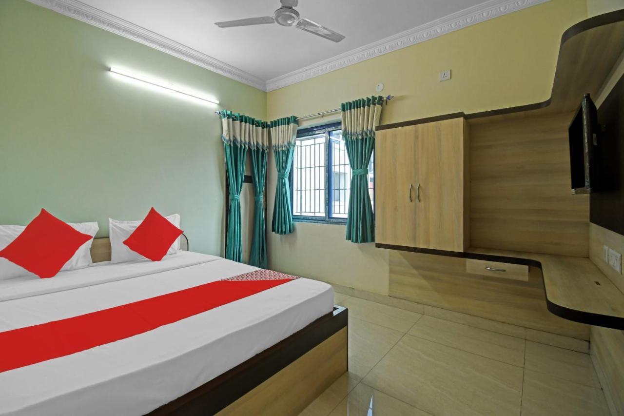 Oyo Flagship 84655 S S Guest House Kolkata Luaran gambar